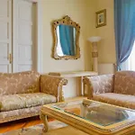Casa Vacations 公寓 *