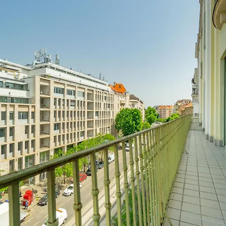 Casa Vacations Apartment *