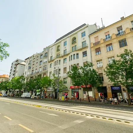 Casa Vacations * Budapest